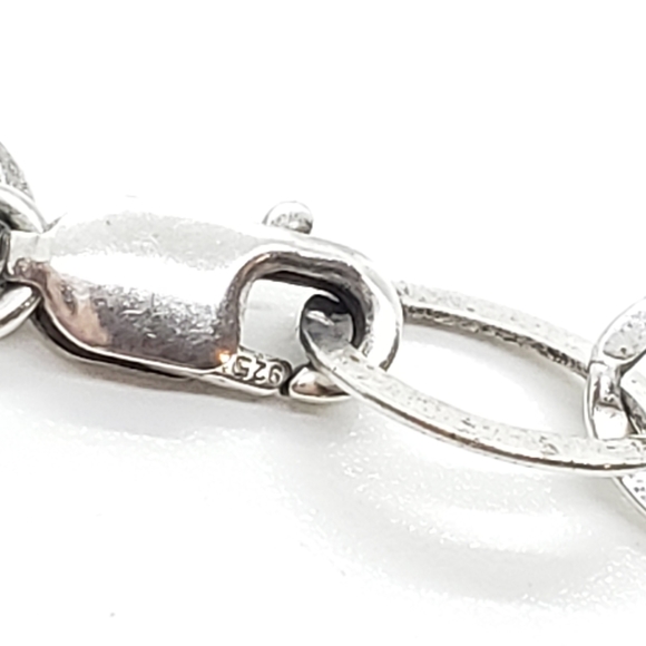 Trudi HAND CAST STERLING SILVER BRACELET - Picture 5 of 7